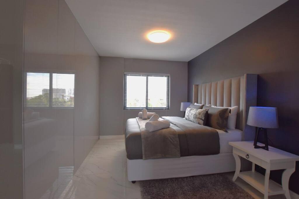 קייפטאון Exclusive Ultra-Luxury A Cut Above Apartments Century City By Vvip Bookings מראה חיצוני תמונה