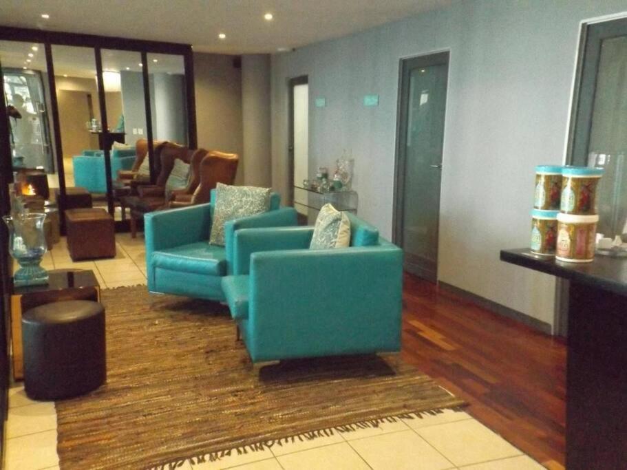 קייפטאון Exclusive Ultra-Luxury A Cut Above Apartments Century City By Vvip Bookings מראה חיצוני תמונה