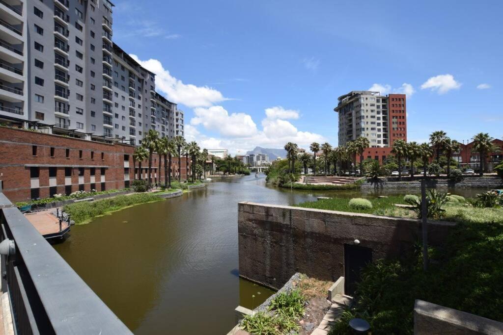 קייפטאון Exclusive Ultra-Luxury A Cut Above Apartments Century City By Vvip Bookings מראה חיצוני תמונה